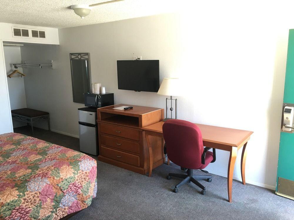 Copper Manor Motel Силвер-Сити Экстерьер фото