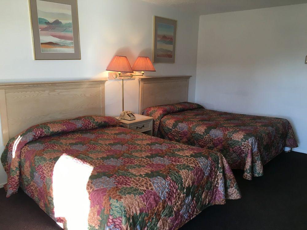 Copper Manor Motel Силвер-Сити Экстерьер фото