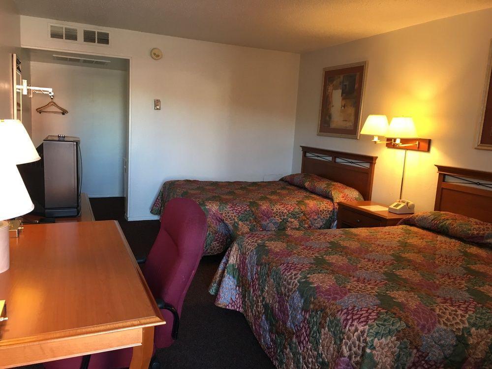 Copper Manor Motel Силвер-Сити Экстерьер фото